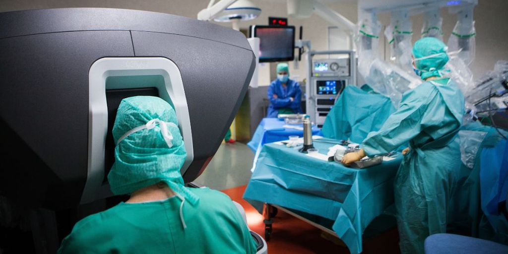 robotic-assisted hysterectomy