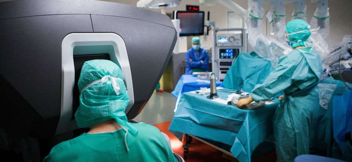 robotic-assisted hysterectomy